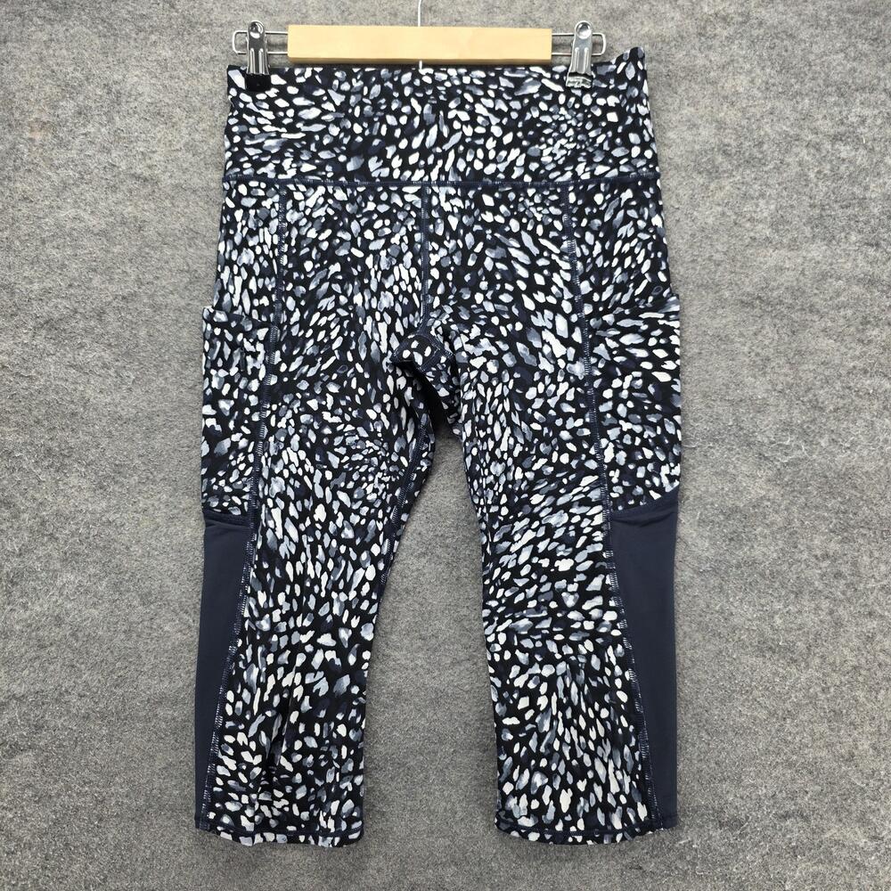 Athleta Leggings Womens Medium Black Capri Animal Print Pockets Yoga Gym